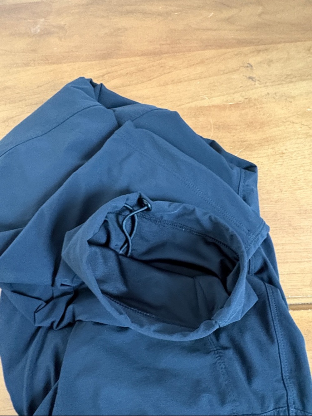 Orvis Black Lined Cargo Performance Pants Size 12 - Picture 14 of 14
